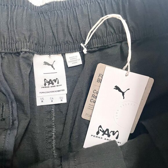 NWT Puma x Perks and Mini P.A.M Zip-Off Cargo Pants Puma Black Size M Unisex - Picture 3 of 8
